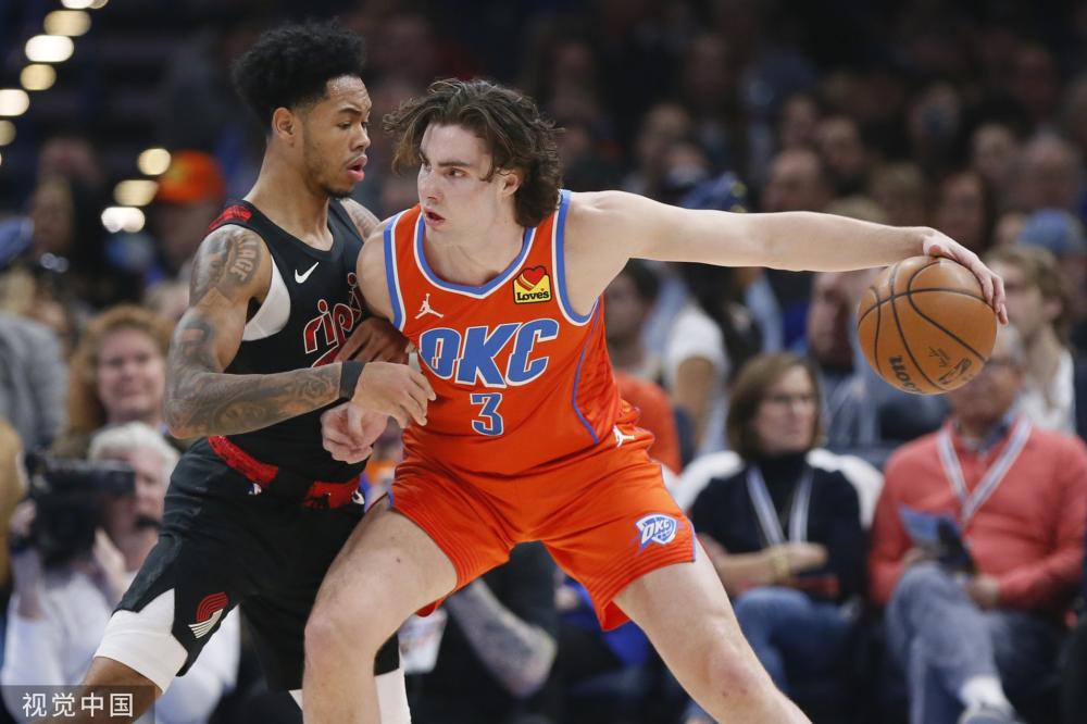 在台球比赛 在台球比赛