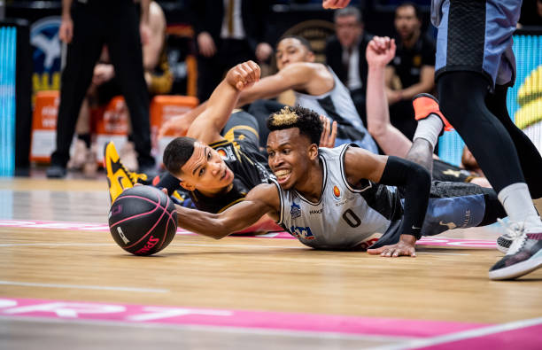 强烈反对 强烈反对