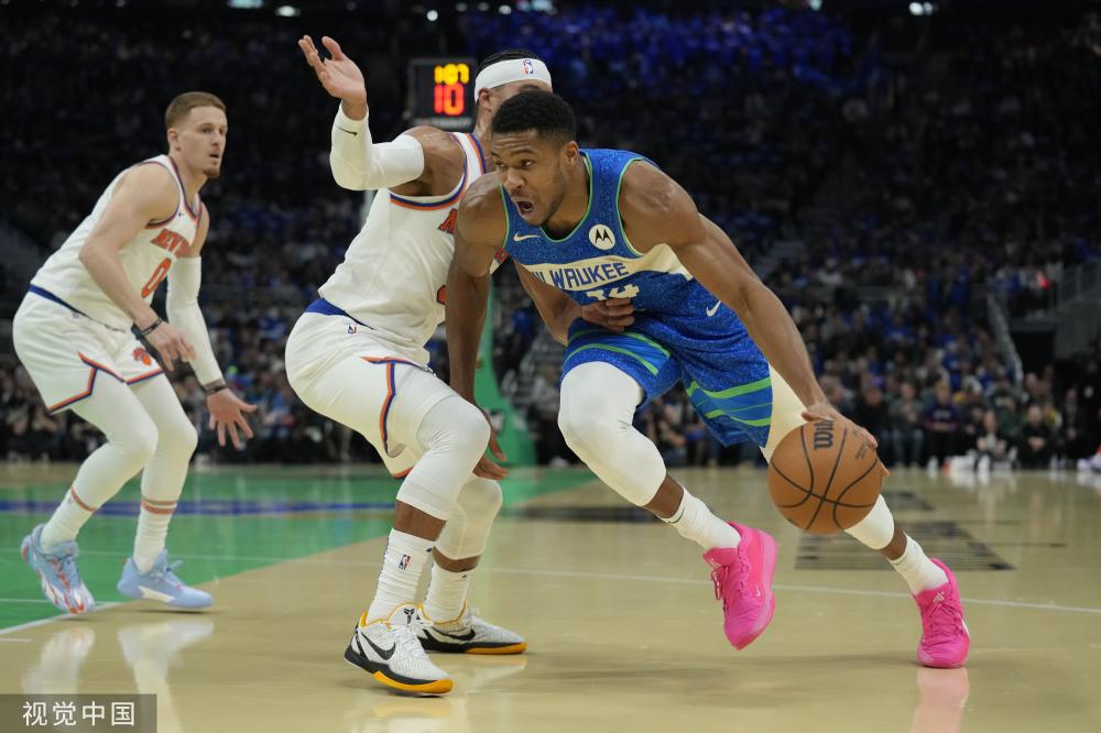 相比之下 相比之下