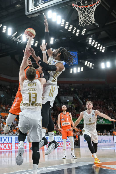 势的影响 势的影响